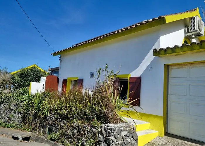 Semesterbostad Sunset Nest