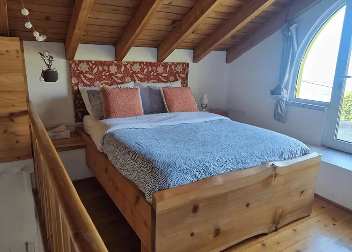 Semesterbostad Sunset Nest